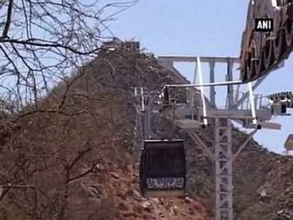 Rajasthan CM inaugurates ropeway at Savitri temple 
