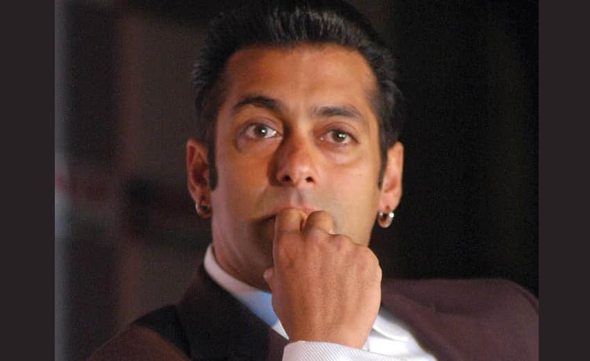 Salman Khan confirms his cameo in Shah Rukh Khan comeback film Pathan