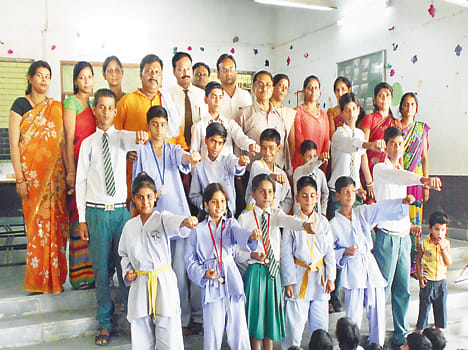 Naunihalon to the traffic rules, wins award
