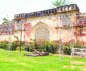 captured the gulabbarhi and made way for lawn and restaurant