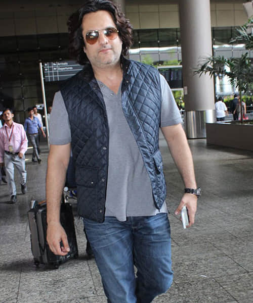 Fardeen khan spotted at airport