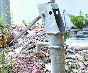 28 meters below reached the ground water level 