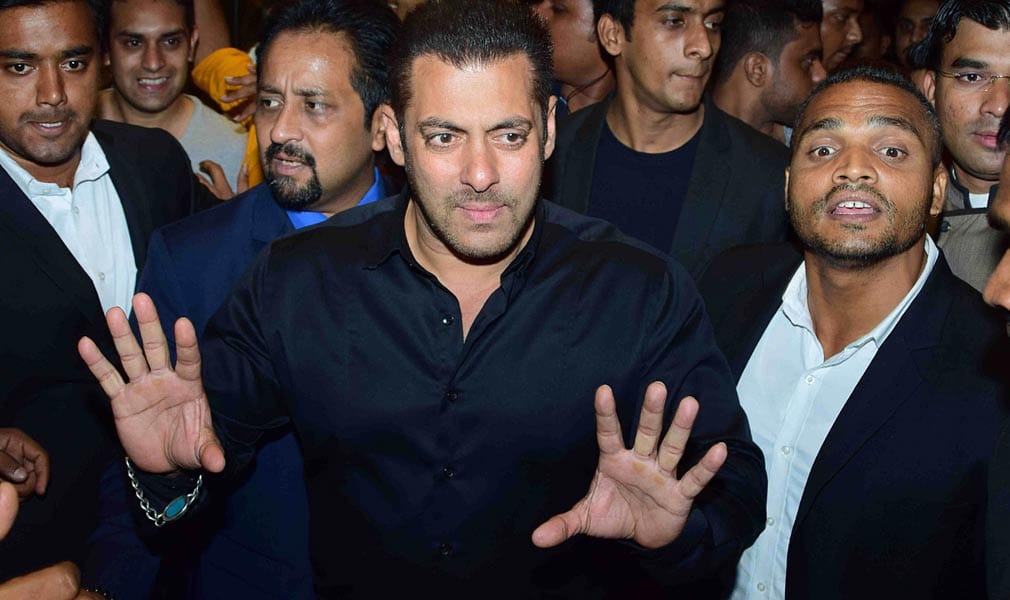 Preity Zinta's Reception, Salman, lulia, juhi, Madhuri and Other Guests