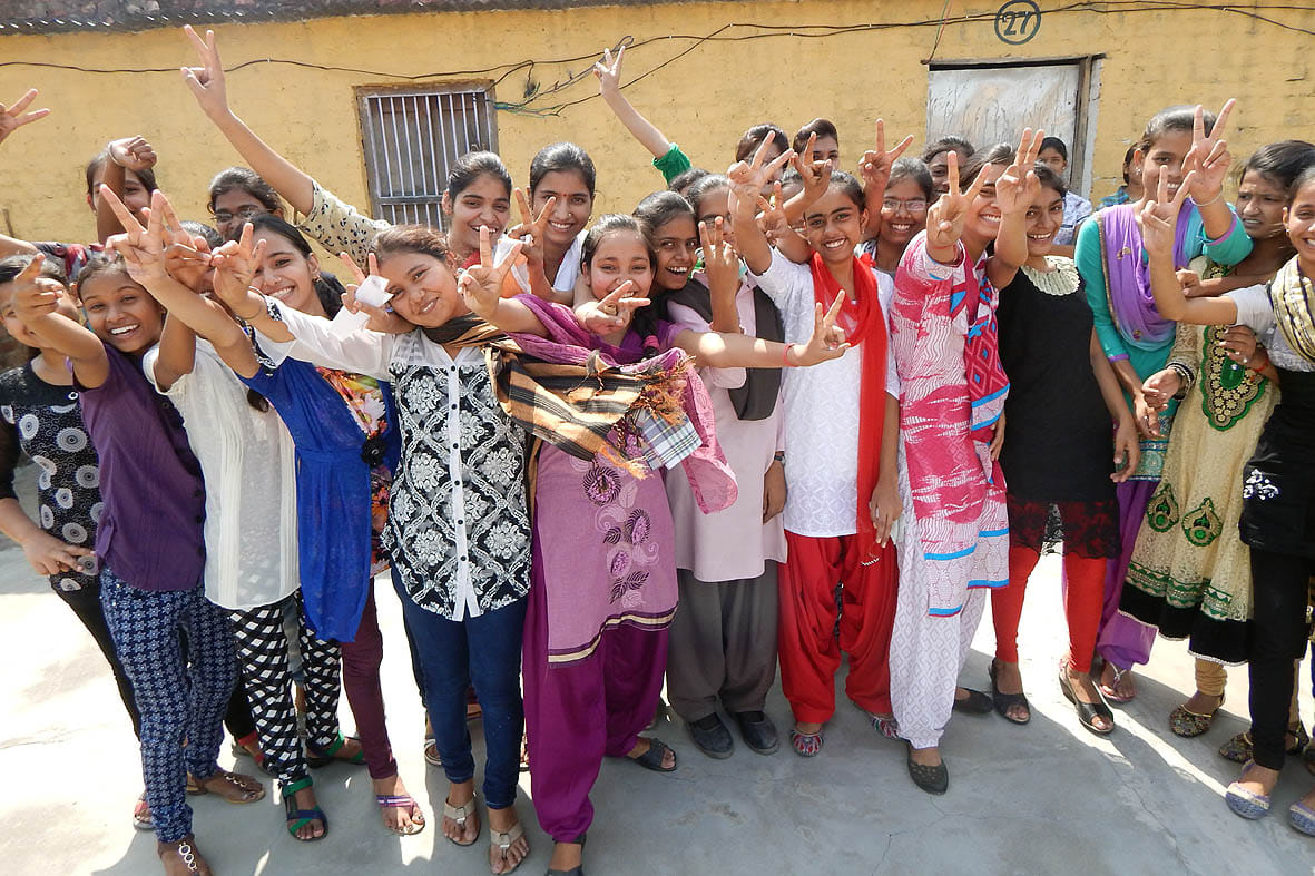 Anjali became high school topper in Ballia