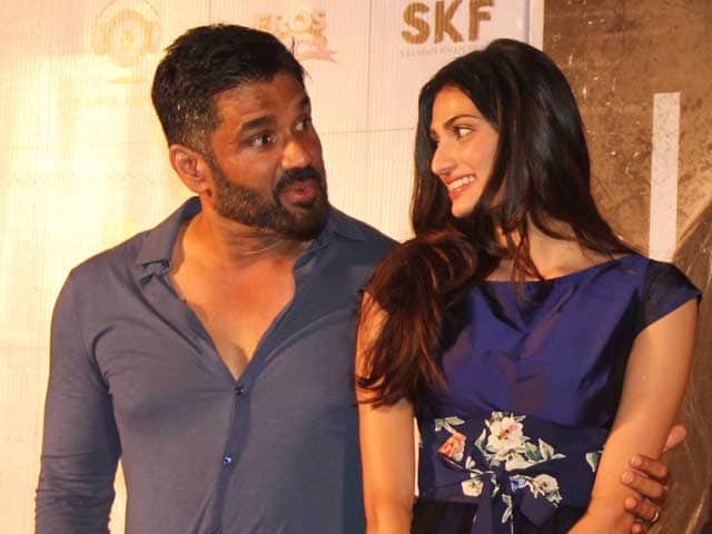 Suniel Shetty wants father-daughter film with Athiya