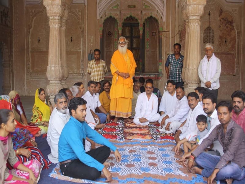 protest of enchrochment in vrindavan