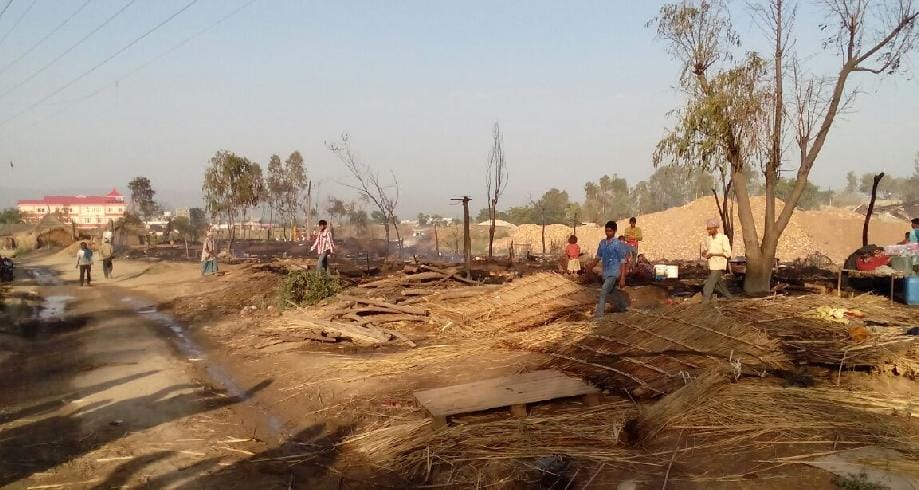 huts burnt in Bathari