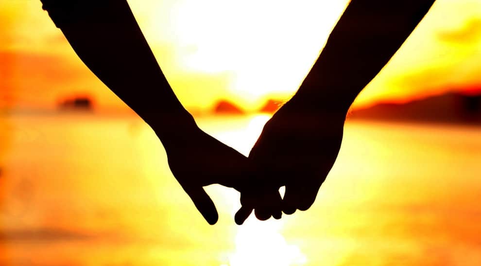 Couple caught from Prayagraj Junction on suspicion of love jihad, handed over to Kanpur Police