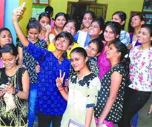 Rashmi in the 10th, Amit and Anjali in Inter topped