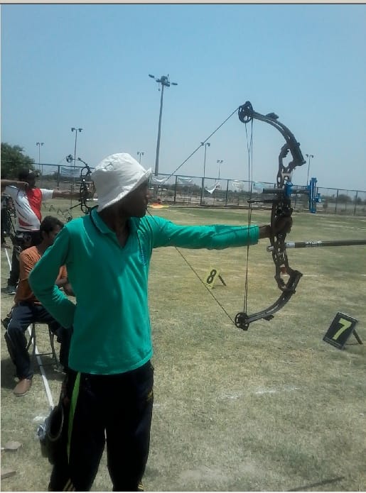 bashindey, eklavya, archer, talented archar abhishek, rohtak haryana, sports