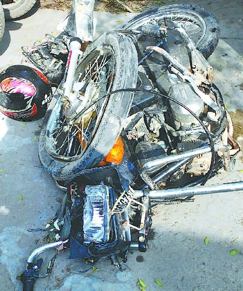 Uncontrollable truck thrashed father and son to death
