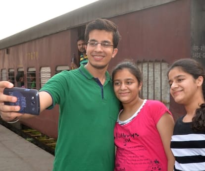 Aishbagh sitapur railway section closed.