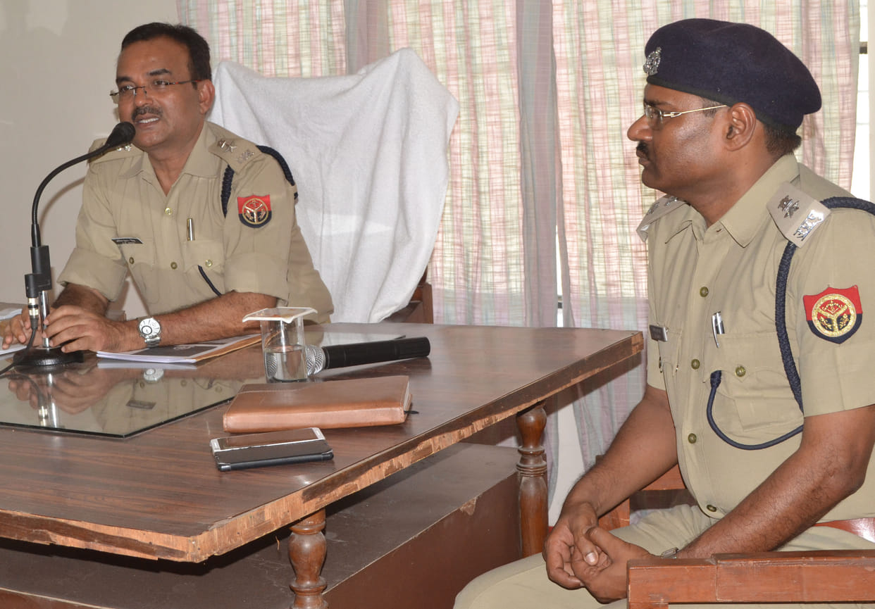 " Themselves vulnerable Policemen made '