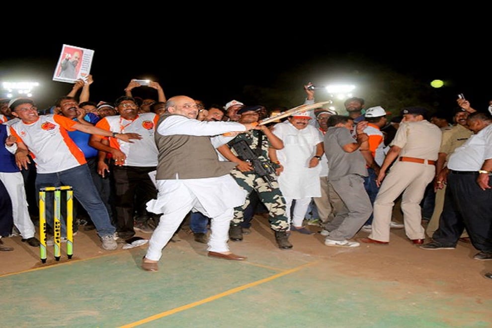 amit shah inaugrates cricket league