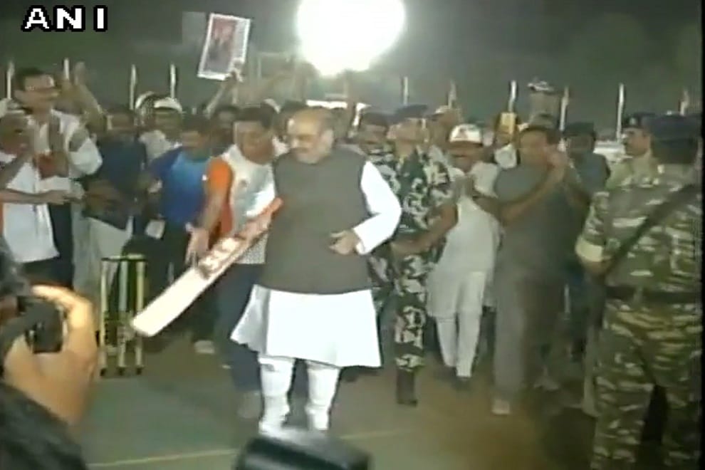 amit shah inaugrates cricket league