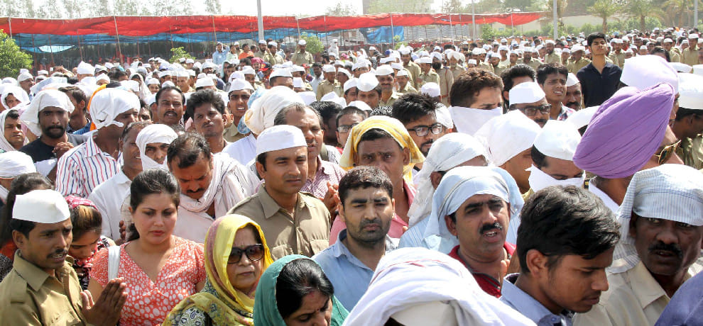 Jnsailab aroused was last respects to Baba Hardev, are followers weep