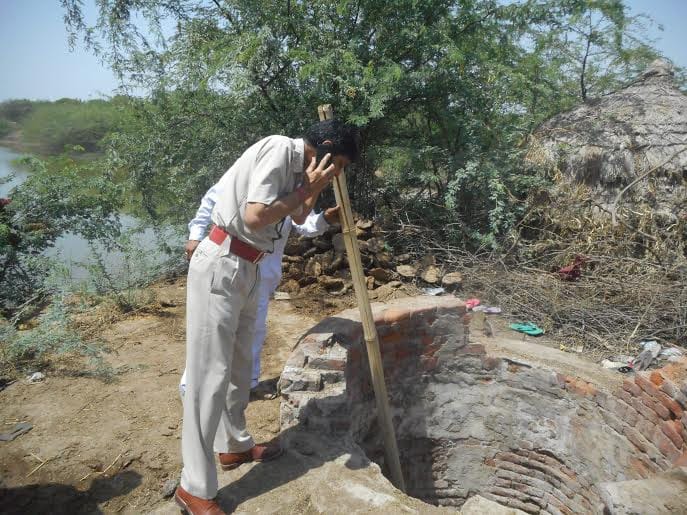 five boys died in jind due to poisonic gas in well 