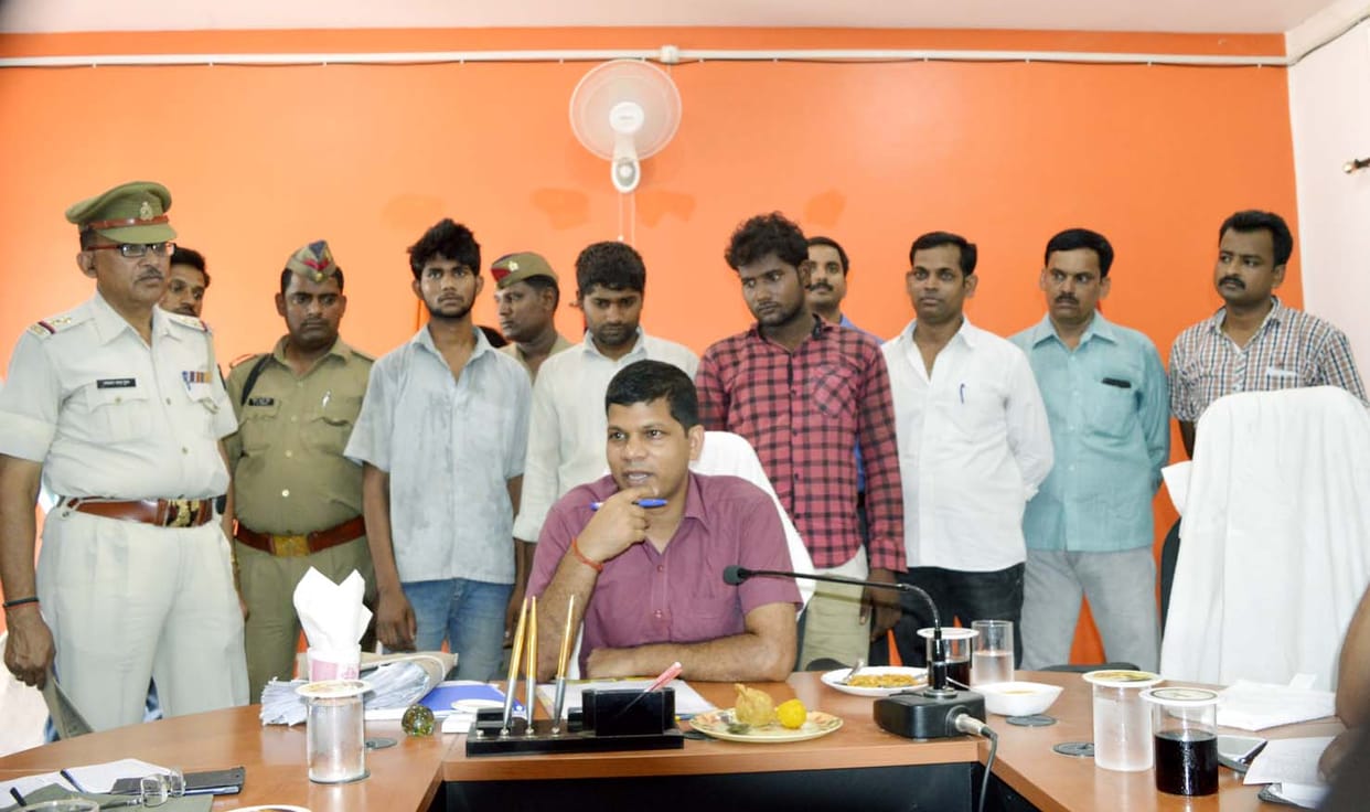 Cyber gang members arrested three million have blown