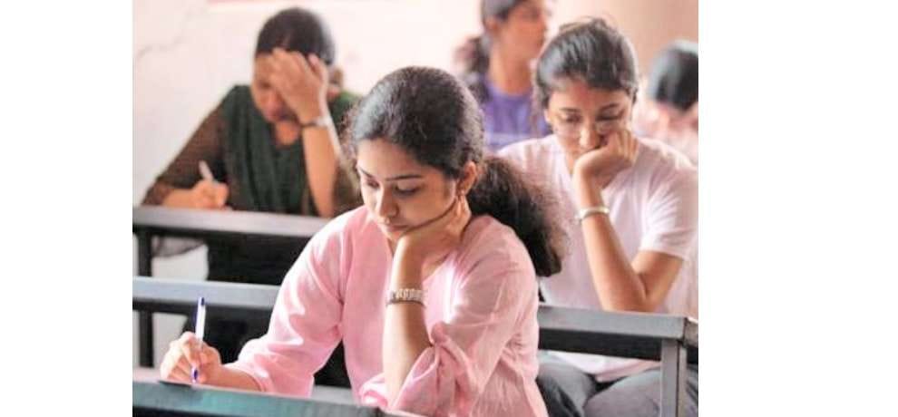 helpline number and desk will solve students problem in gurgaon 