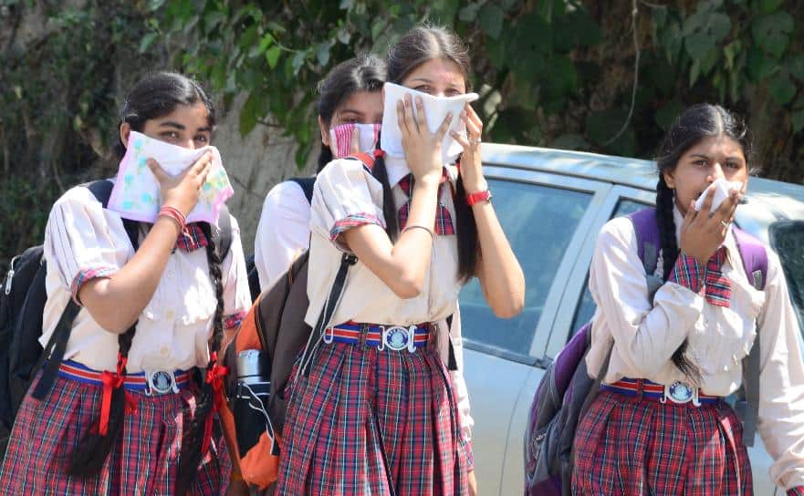 Hot summer temperature broke record today in uttarakhand