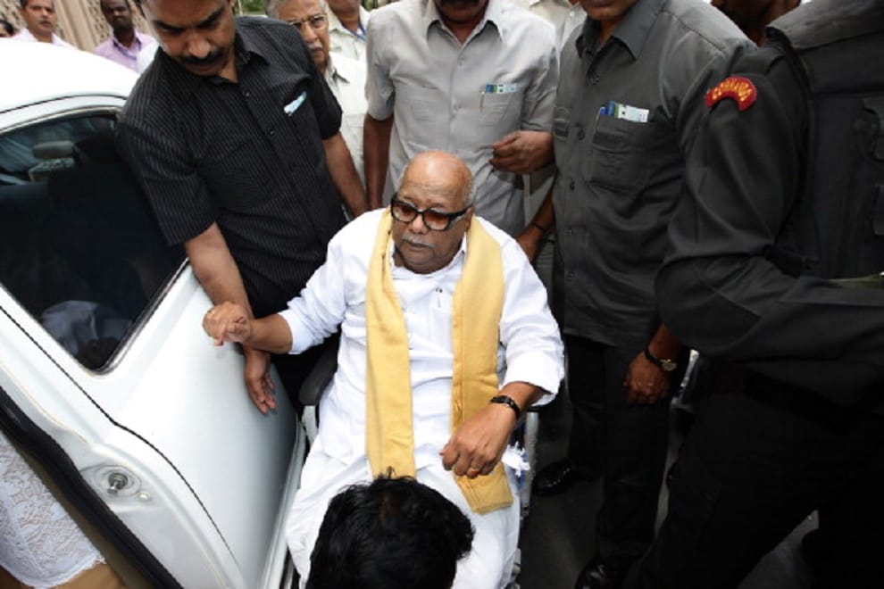 Election commission issued notice to DMK's campaign on social media 
