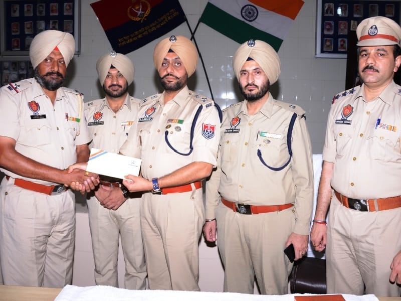 nine arrest, batala nine arrest, arrest nine in case of ASI beat, batala, amritsar