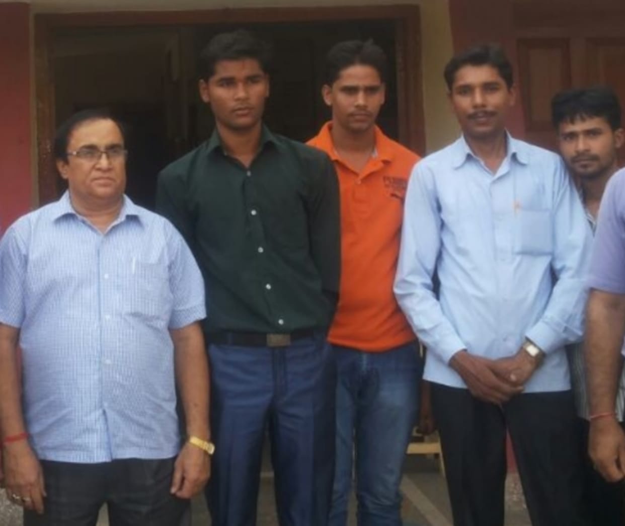 Satish tops in 12 in sonbhadra