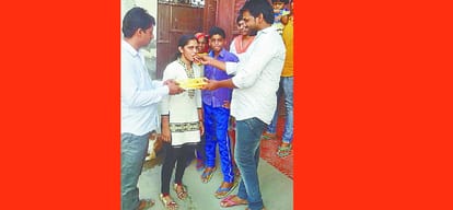 UP Board Exam Results: preeti and akash first
