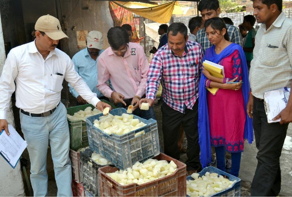 On this day eating radish destroys wealth 