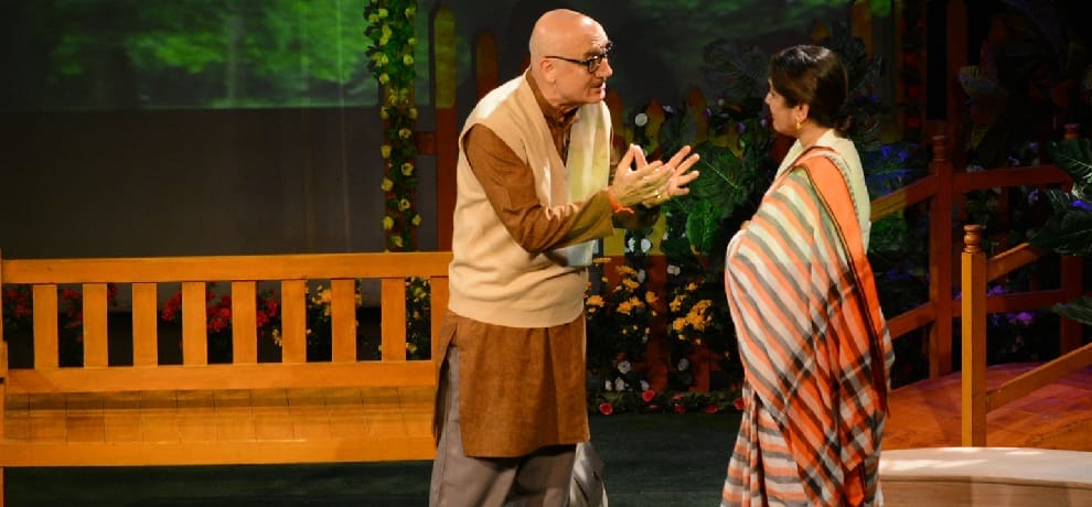 Anupam kher at shimla, play a role at gaity theater.
