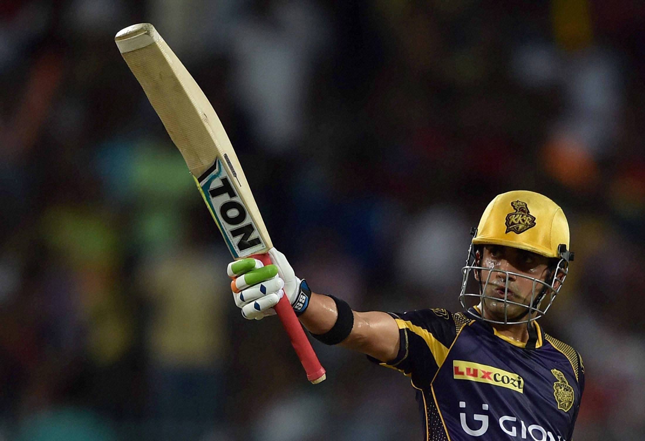 gautam gambhir creates 4 record Against kohli's RCB