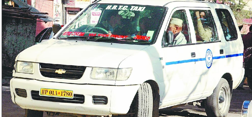 HRTC starts taxi service for for jakhu temple at shimla.
