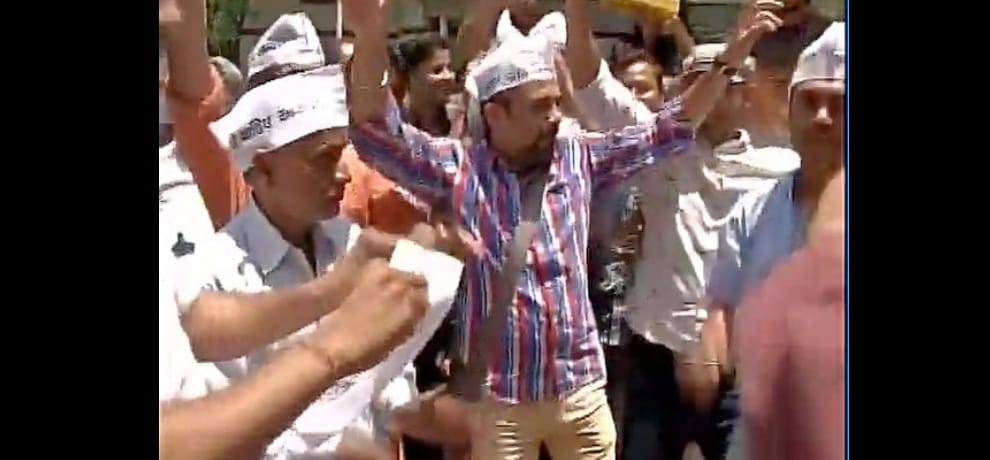 mcd bypolls vote counting continues, congress ahead of all