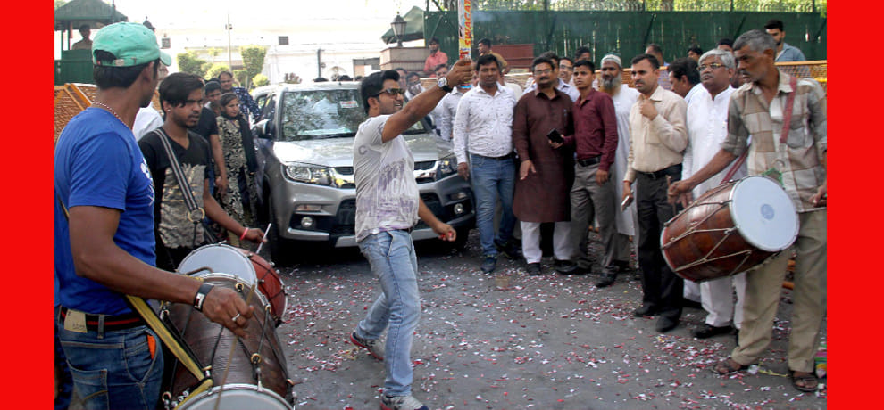 Congress has long been destined to win, happiness in the party celebrating
