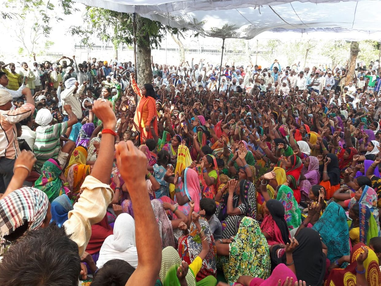 mla on protest with villagers