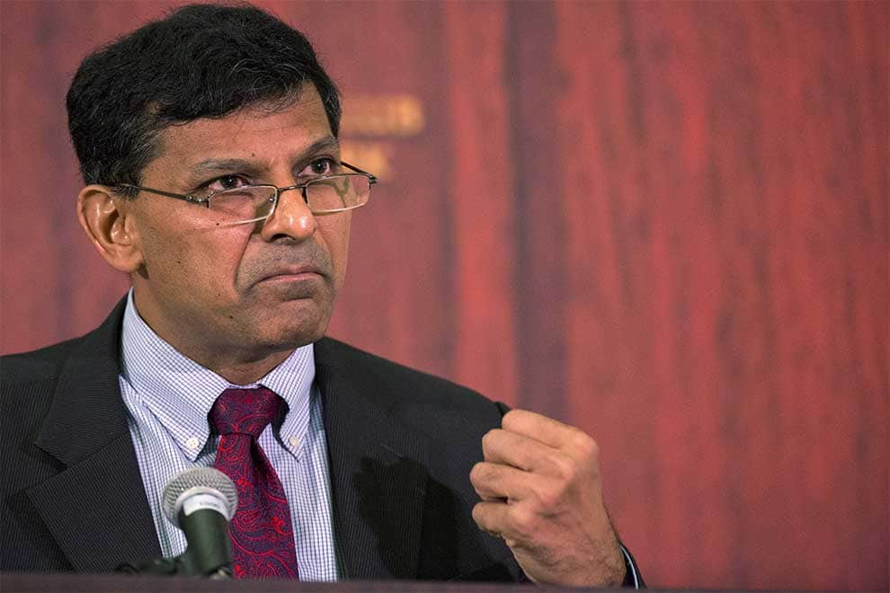 Former RBI governor Raghuram Rajan support Deepika Padukone on her jnu visit