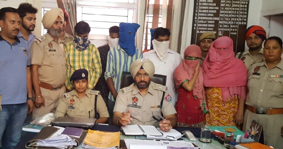 two sex racket busted at jalandhar, sex racket, geeta colony sex racket, dharmendra gill, jalandhar