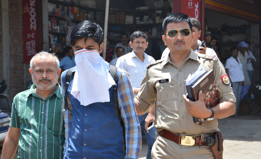 police raids in sp leader's hotel, more than a dozen girls and boys held