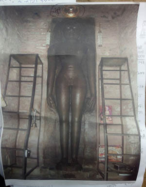thief in temple