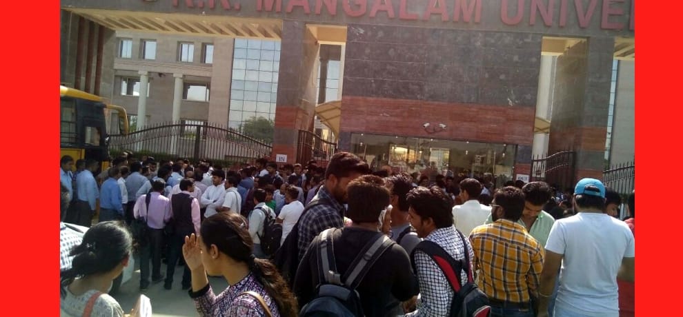 University students lock the gate