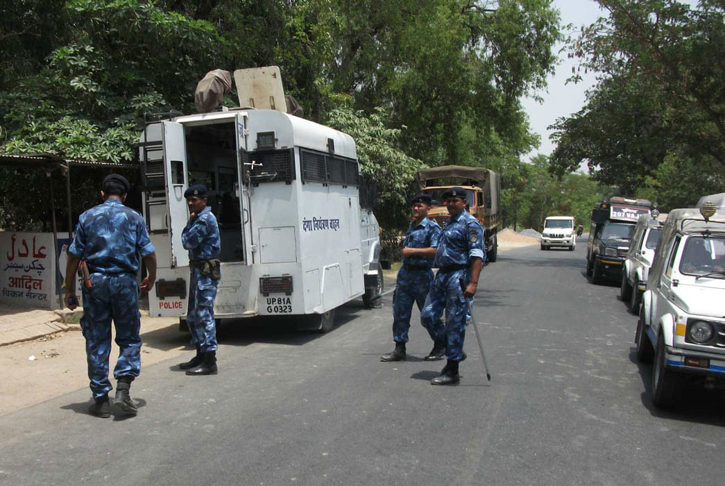 Azamgarh violence: case against 1100 people in two stations.