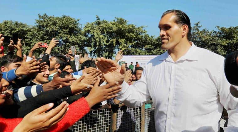 khali will join politics, the great khali,  bains brothers meeting with khali, jalandhar