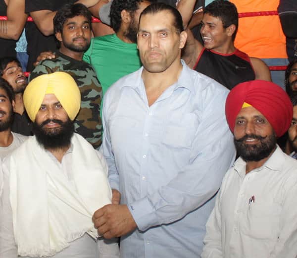 khali will join politics, the great khali,  bains brothers meeting with khali, jalandhar