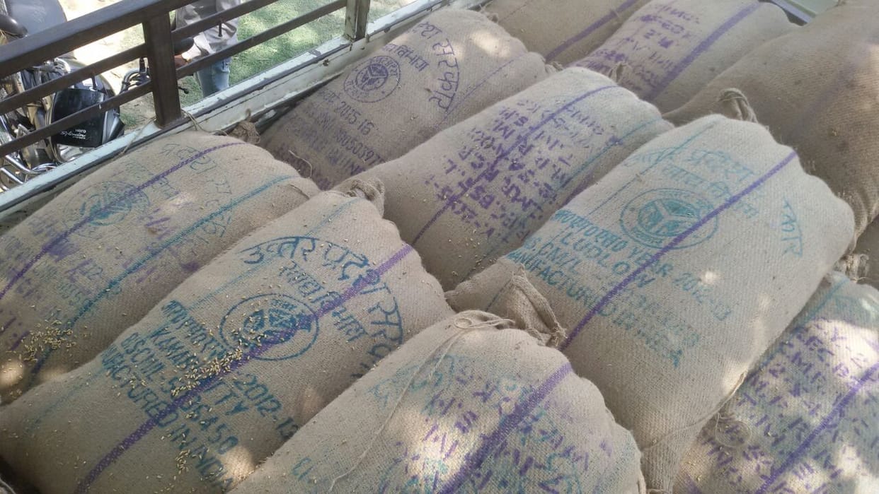83 sacks of grain-laden vehicle caught
