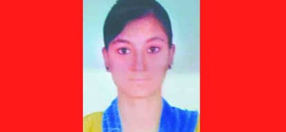 nisha gets 92 percent marks to read with others book