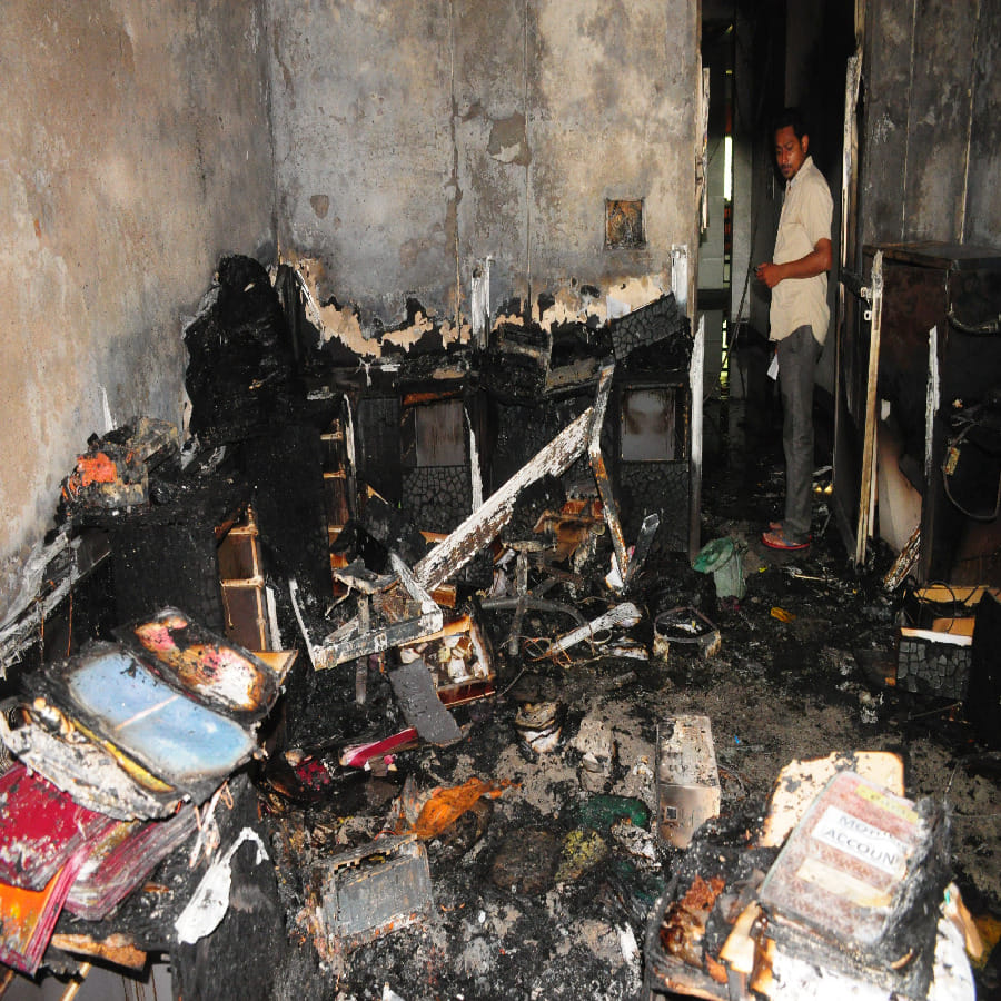 fire in kaushal vikas kendra up