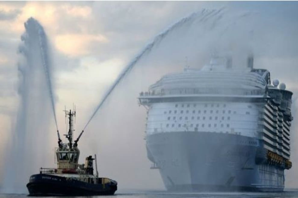 worlds biggest cruise ship harmony of seas