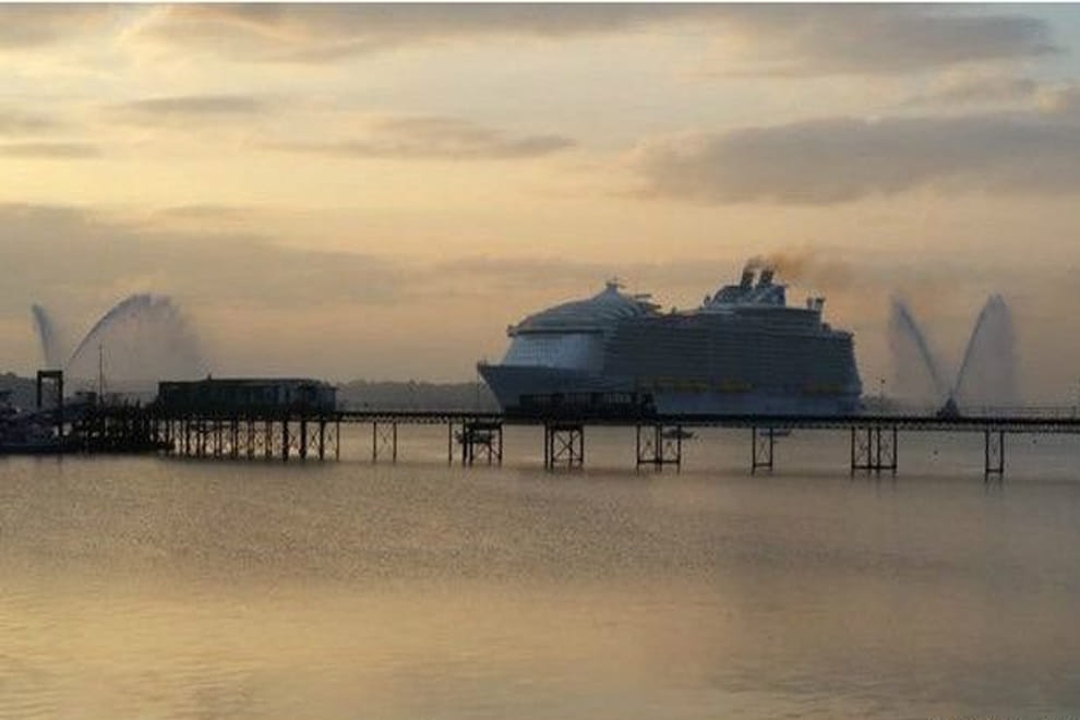 worlds biggest cruise ship harmony of seas