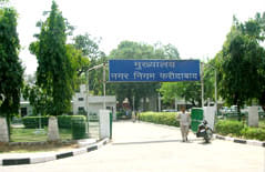 corpration unable to pay one crore rupees 
