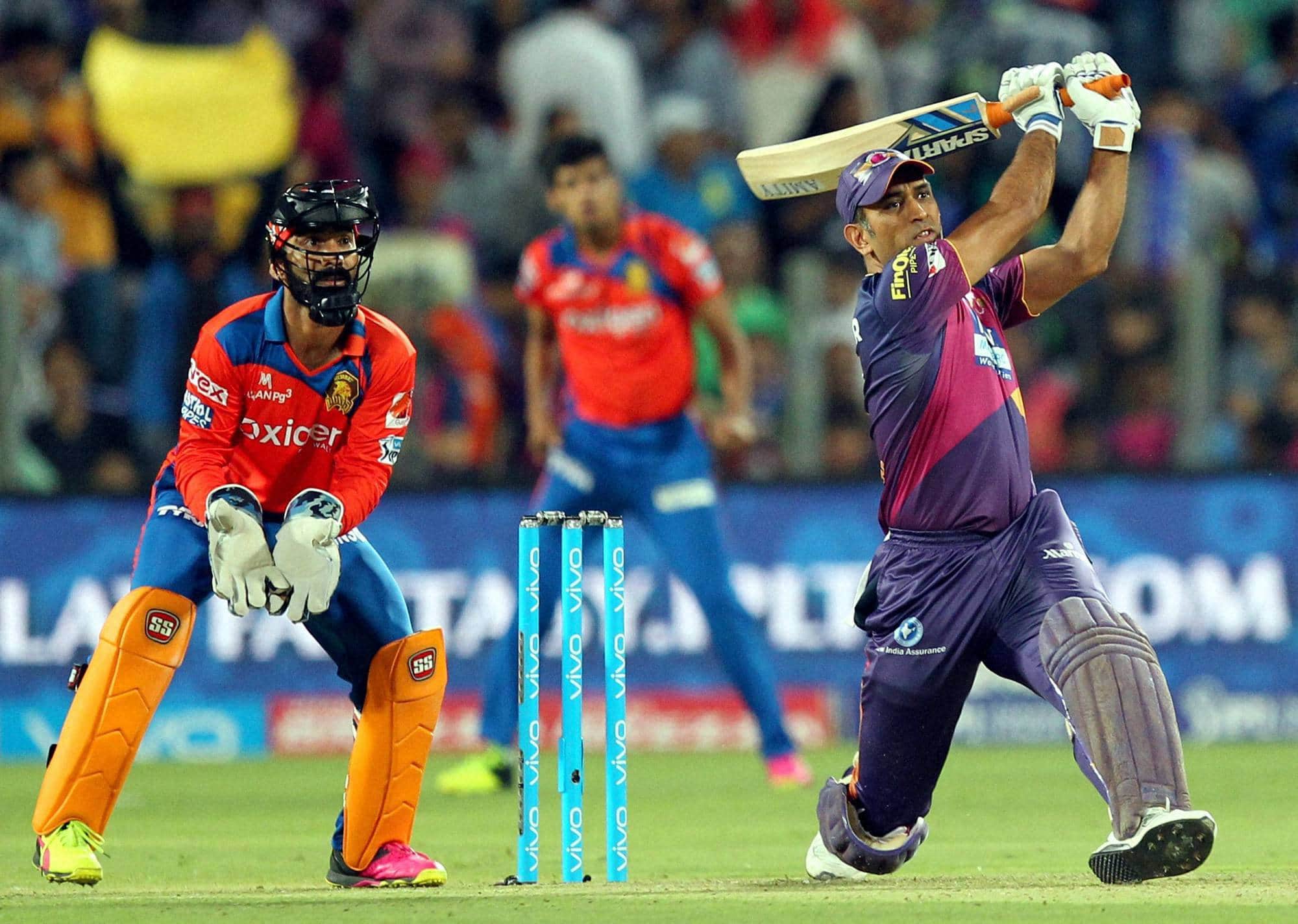 ms dhoni made a record in ipl